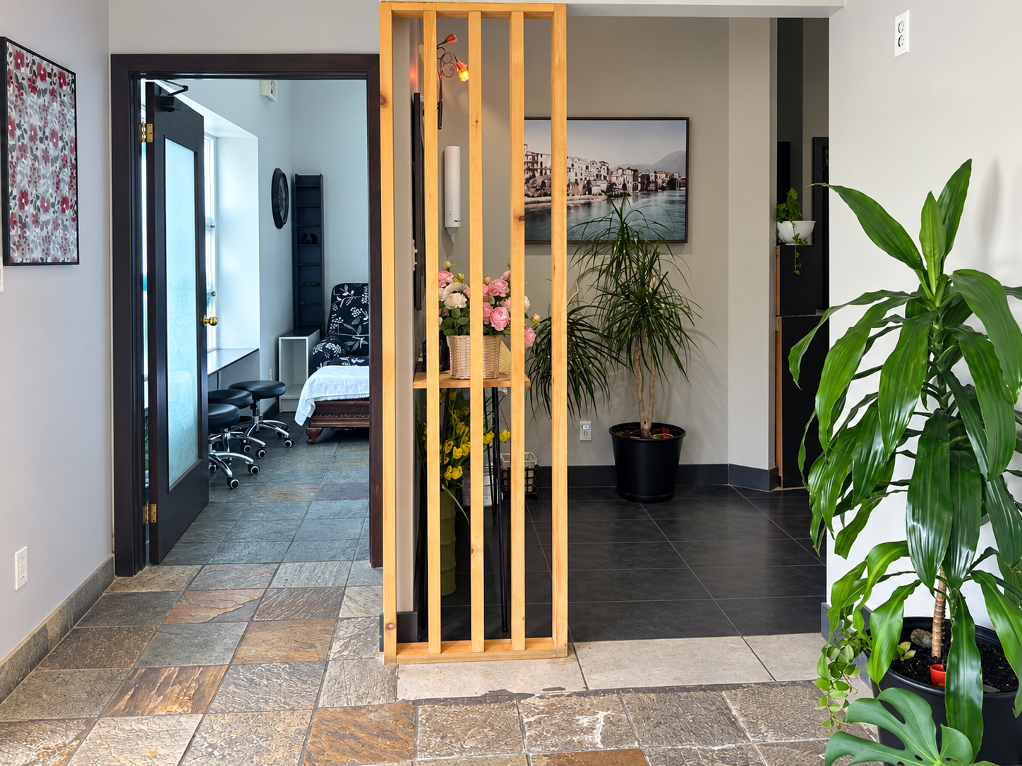 Interior of WS Acupuncture & Massage Clinic at 888 Dundas Street East in Mississauga
